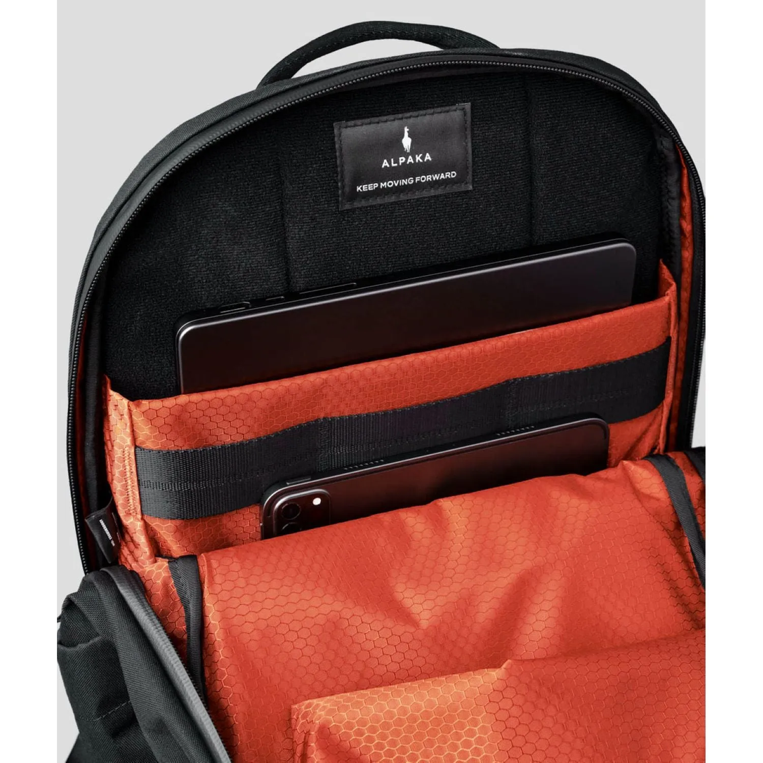 ALPAKA Elements Backpack Pro 600D