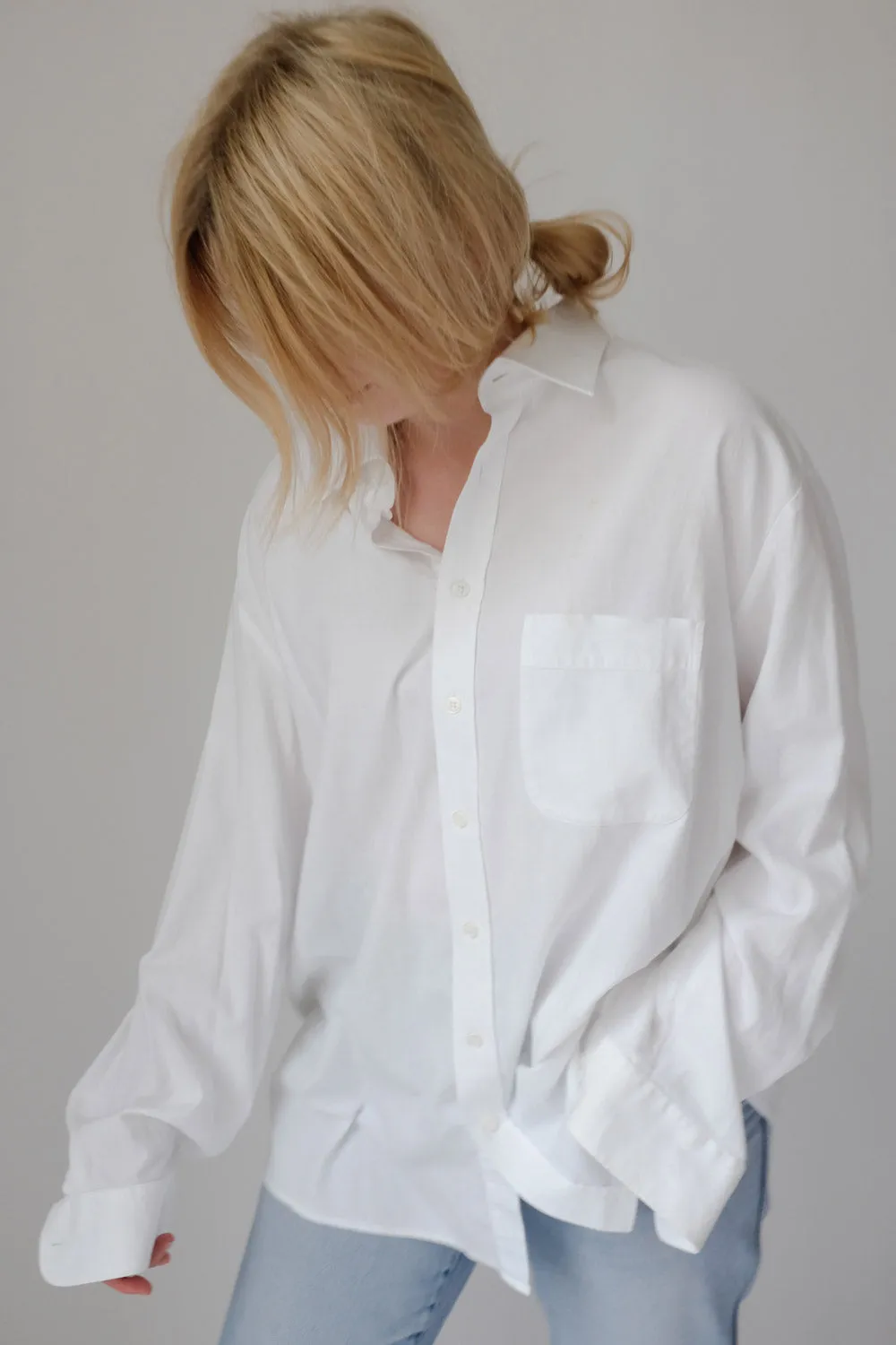 CLASSY VINTAGE WHITE OVERSIZE SHIRT