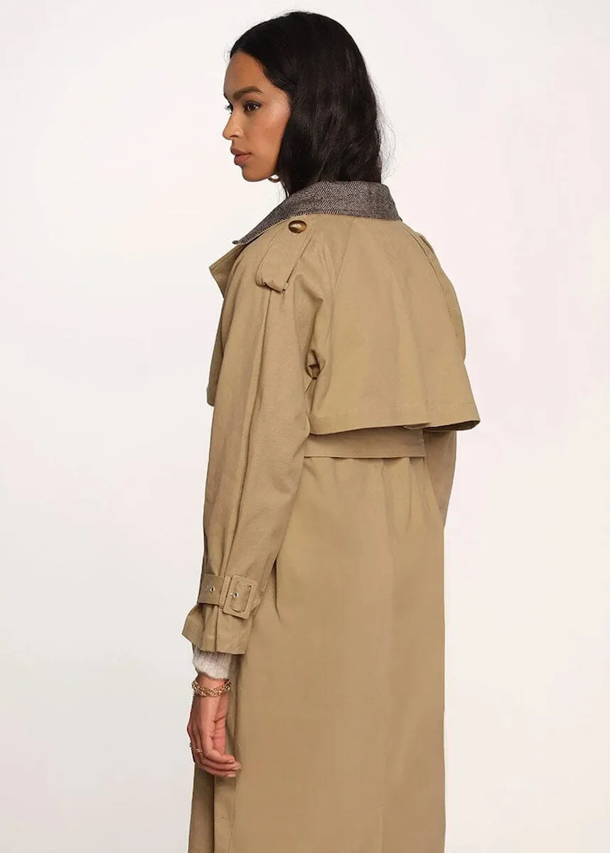 Daneela Trench - Chino