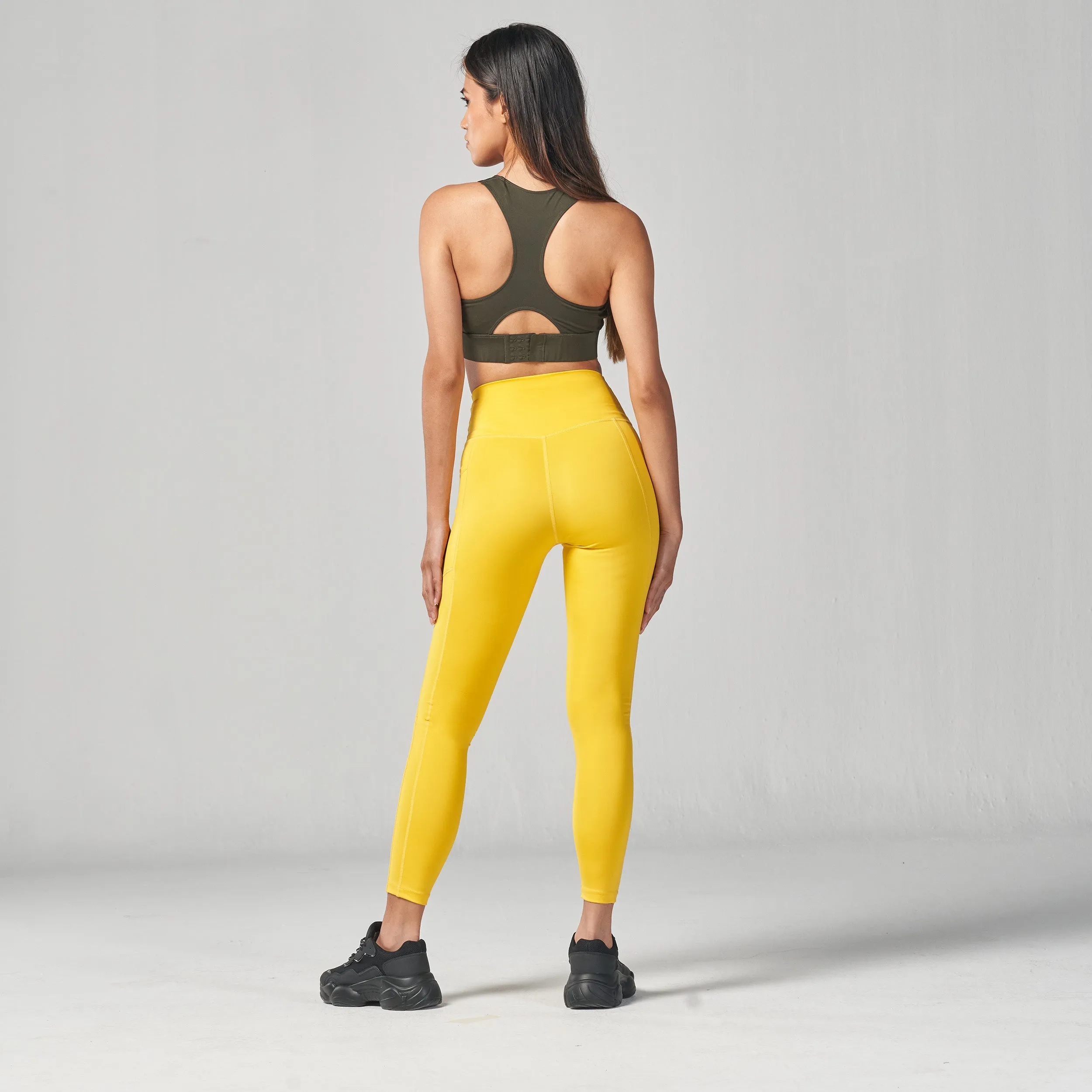 Essential Cropped Leggings 24" - Yellow