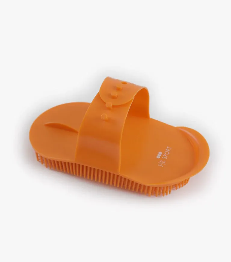 PEI Plastic Curry Comb